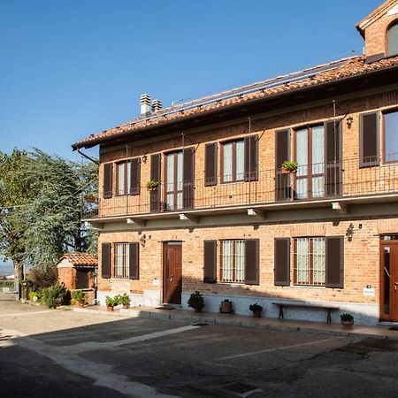 Casa Rubbo - Appartamento 'Como' Nelle Langhe Alba  Eksteriør bilde