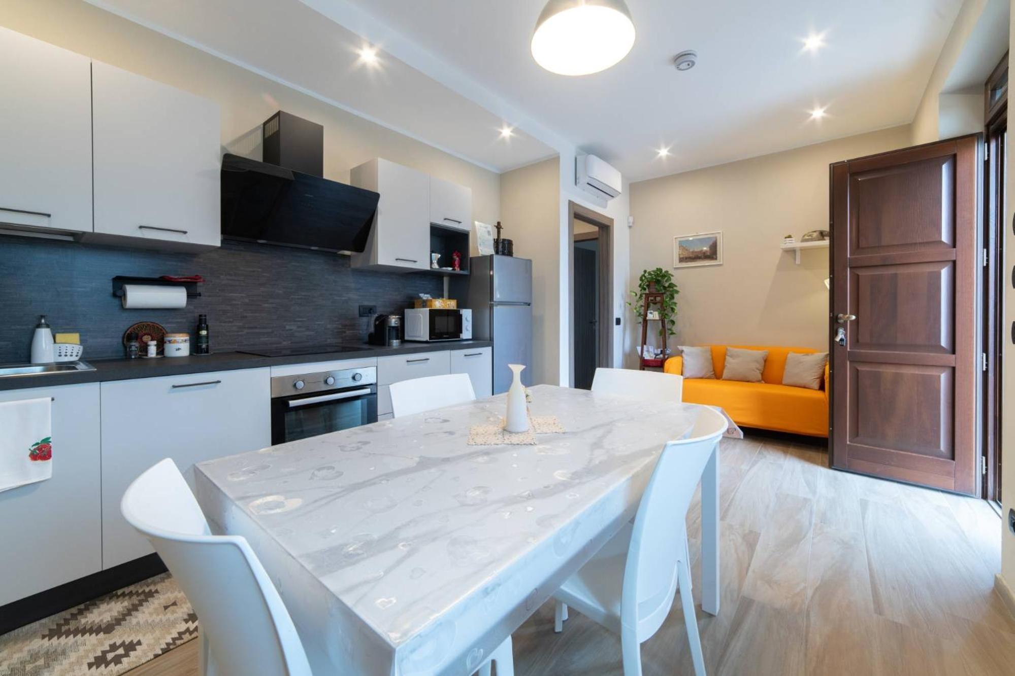 Casa Rubbo - Appartamento 'Como' Nelle Langhe Alba  Eksteriør bilde